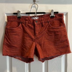 Berry shorts